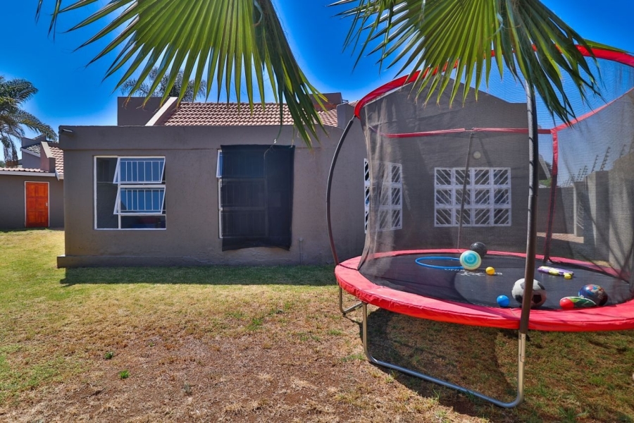 3 Bedroom Property for Sale in Beyers Park Gauteng