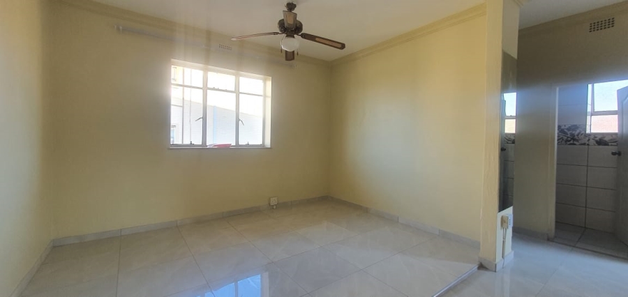 2 Bedroom Property for Sale in Lambton Gauteng