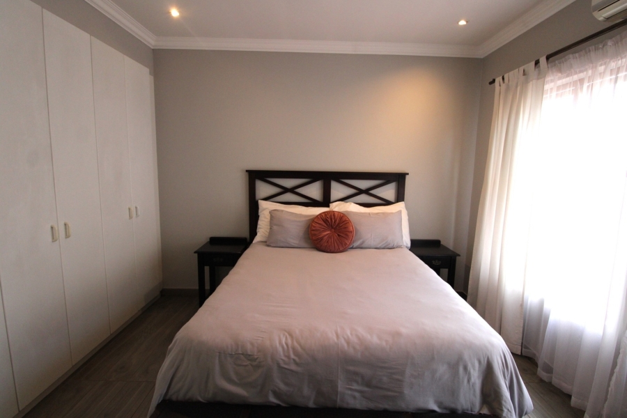 To Let 3 Bedroom Property for Rent in Bryanston Gauteng