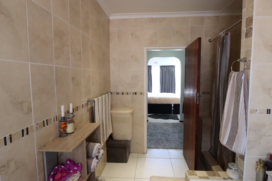 3 Bedroom Property for Sale in Bryanston West Gauteng