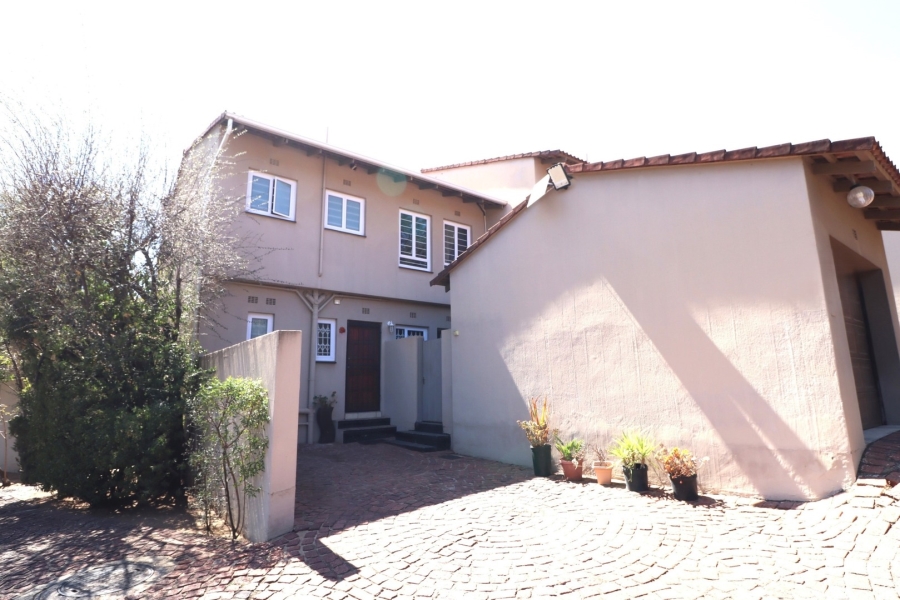 3 Bedroom Property for Sale in Bryanston West Gauteng