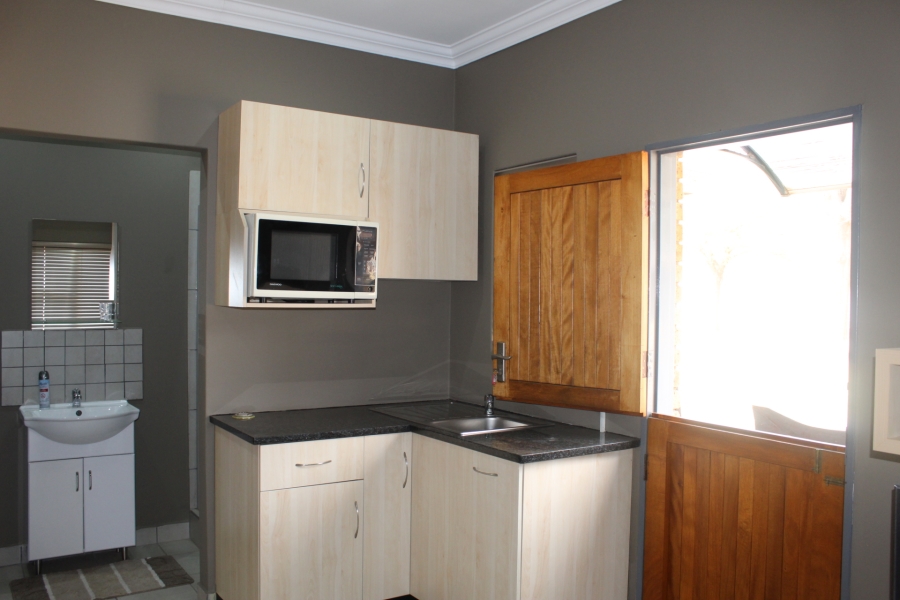 4 Bedroom Property for Sale in Lochvaal Gauteng