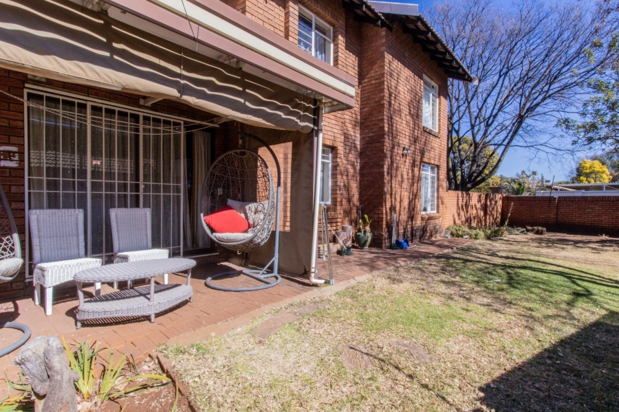 2 Bedroom Property for Sale in Wierda Park Gauteng