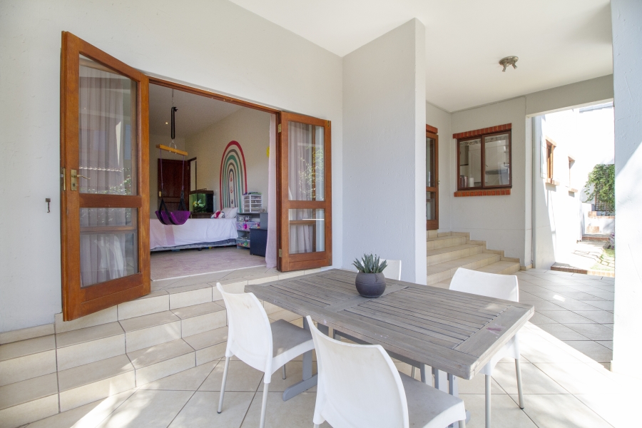 5 Bedroom Property for Sale in Rietvalleirand Gauteng