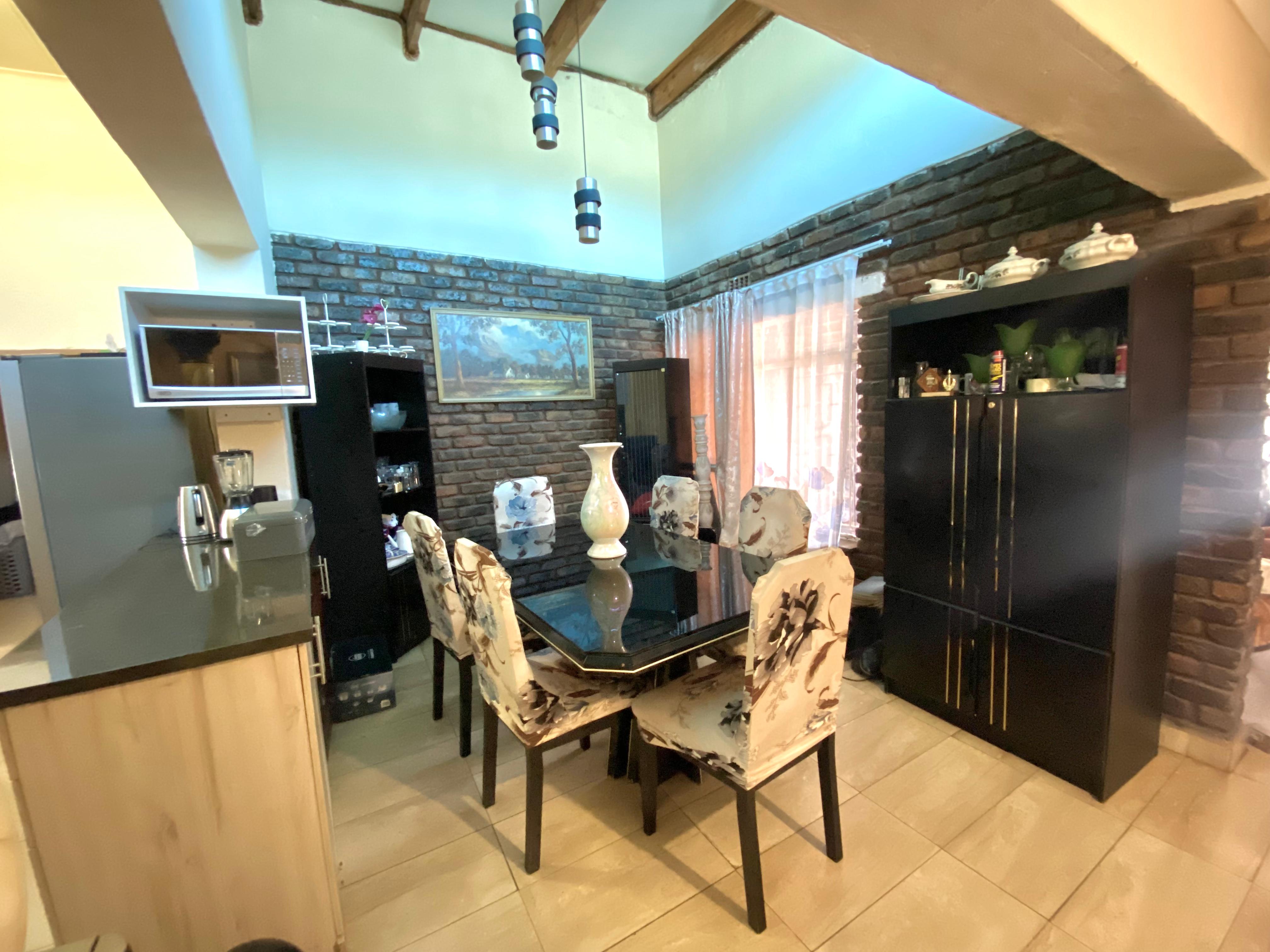 4 Bedroom Property for Sale in Eersterust Gauteng