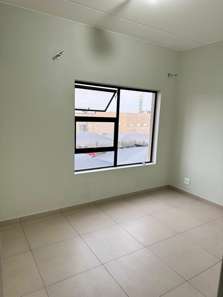 To Let 2 Bedroom Property for Rent in North Riding Gauteng