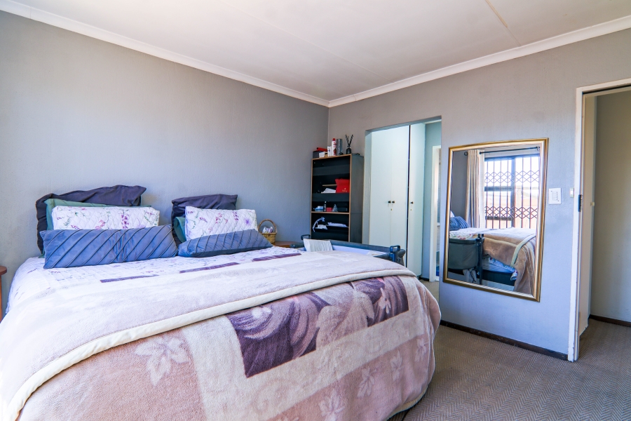 3 Bedroom Property for Sale in Barbeque Downs Gauteng