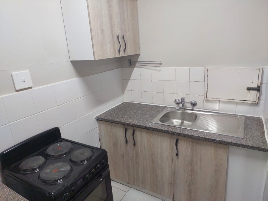 1 Bedroom Property for Sale in Muckleneuk Gauteng