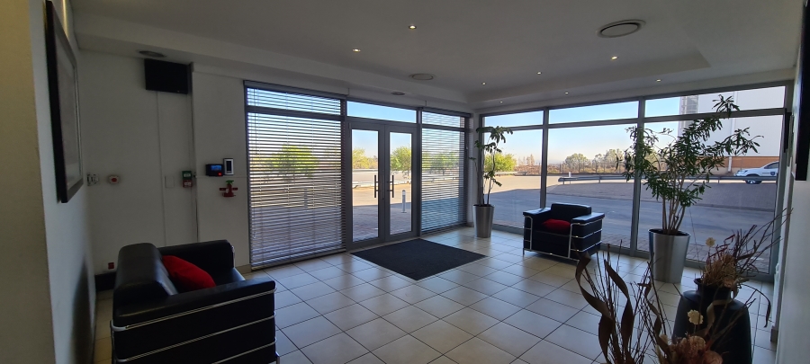 To Let commercial Property for Rent in Olifantsfontein Gauteng