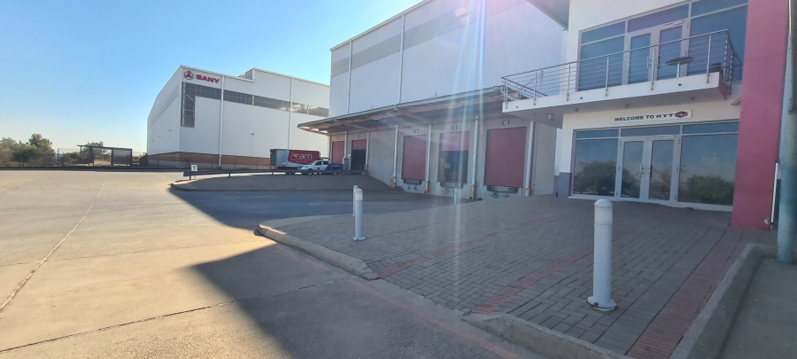 To Let commercial Property for Rent in Olifantsfontein Gauteng