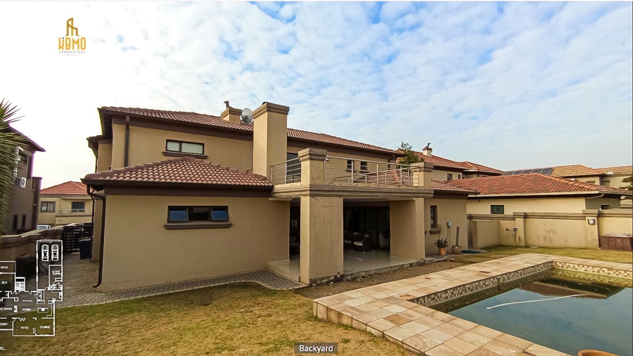 4 Bedroom Property for Sale in Blue Valley Golf Estate Gauteng