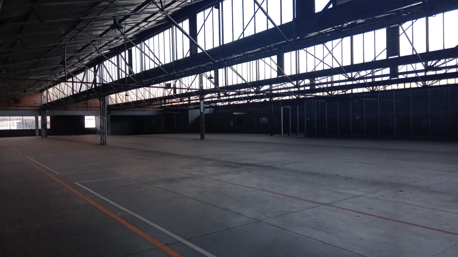 To Let commercial Property for Rent in Benrose Gauteng