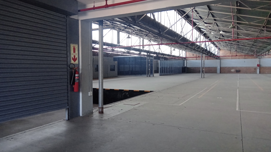 To Let commercial Property for Rent in Benrose Gauteng