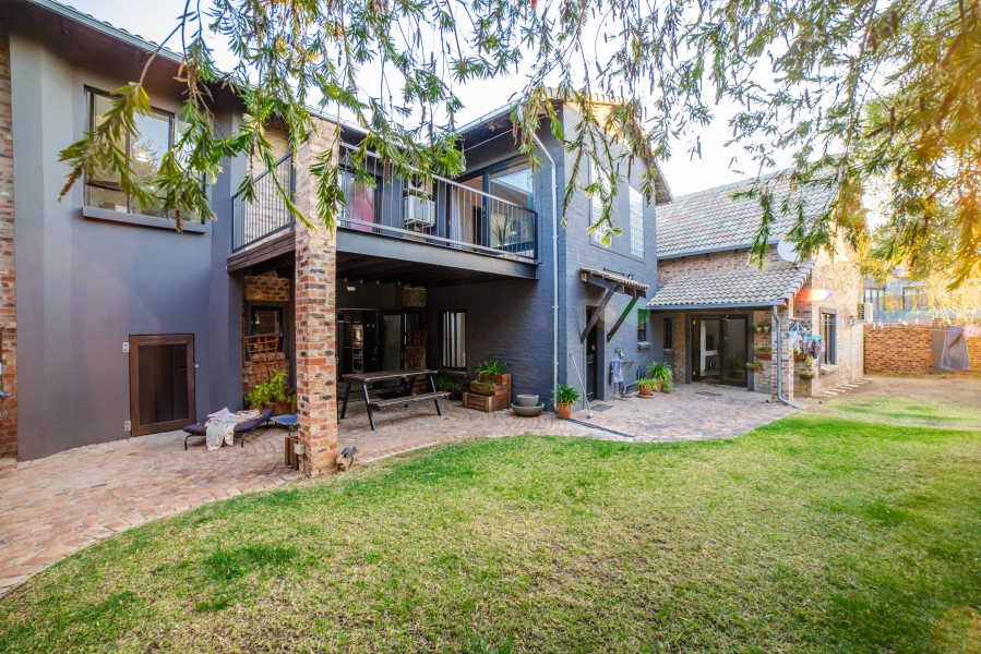 5 Bedroom Property for Sale in Summerset Gauteng