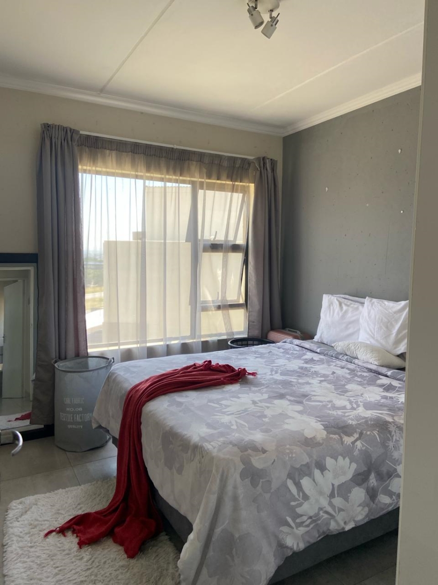 1 Bedroom Property for Sale in Beverley Gauteng