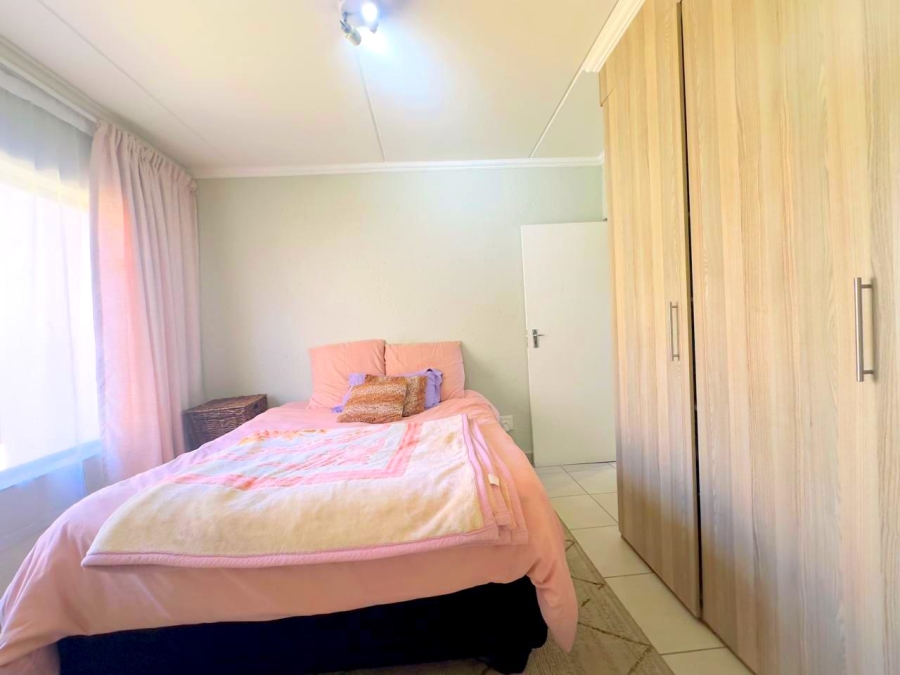 2 Bedroom Property for Sale in Fourways Gauteng