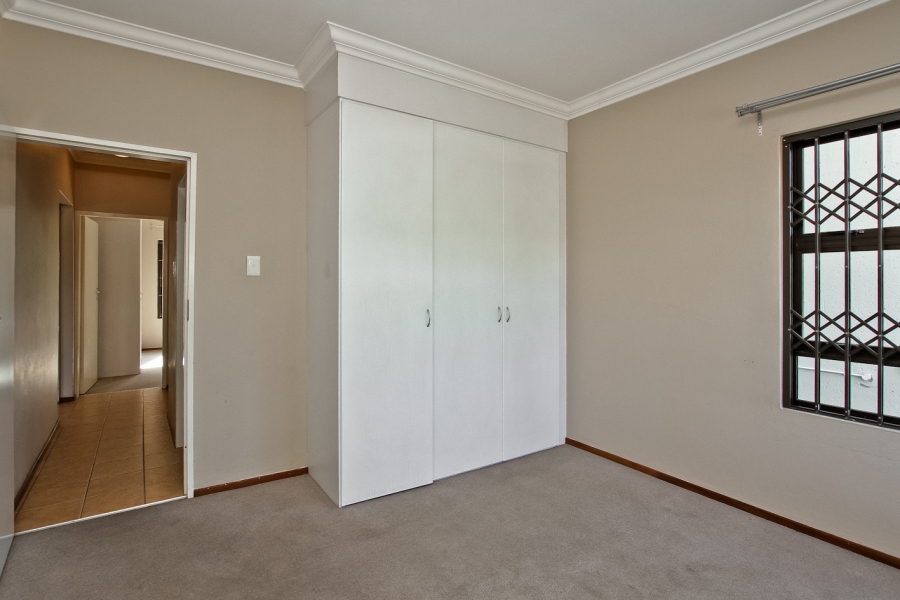 2 Bedroom Property for Sale in Observatory Gauteng