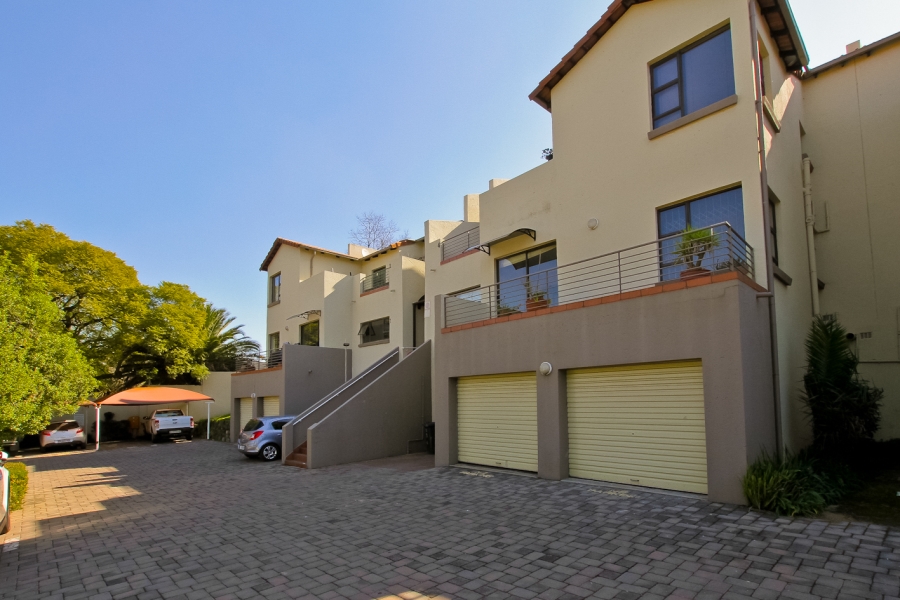 2 Bedroom Property for Sale in Observatory Gauteng