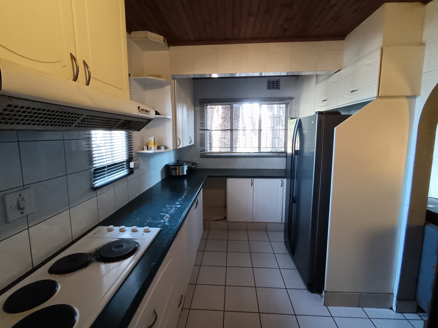 2 Bedroom Property for Sale in Birch Acres Gauteng