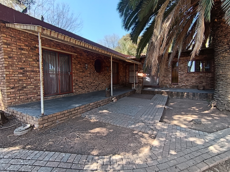 2 Bedroom Property for Sale in Birch Acres Gauteng