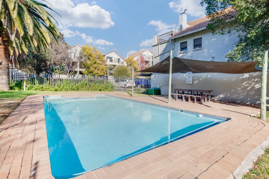 2 Bedroom Property for Sale in Paulshof Gauteng