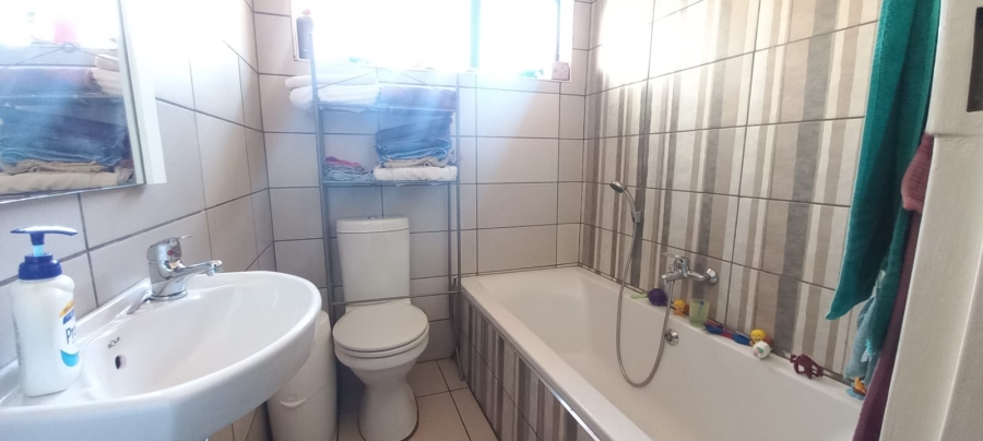 3 Bedroom Property for Sale in Dalpark Gauteng