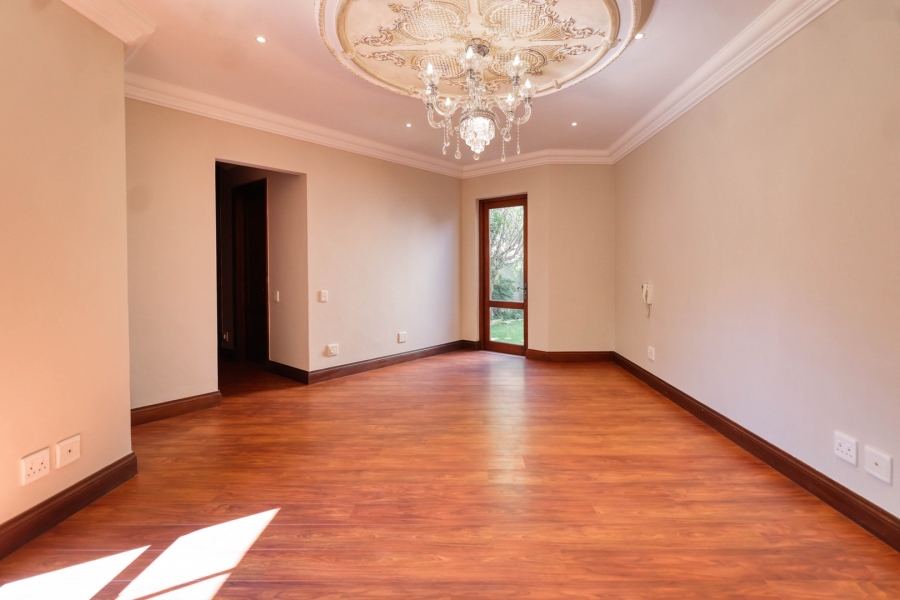 To Let 4 Bedroom Property for Rent in Dainfern Golf Estate Gauteng