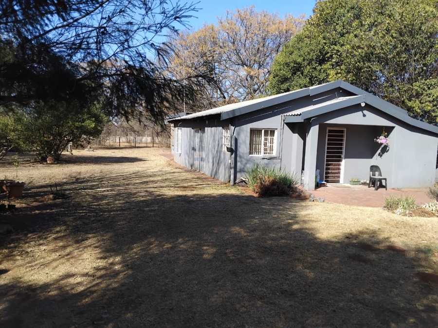 To Let 2 Bedroom Property for Rent in Bredell Gauteng