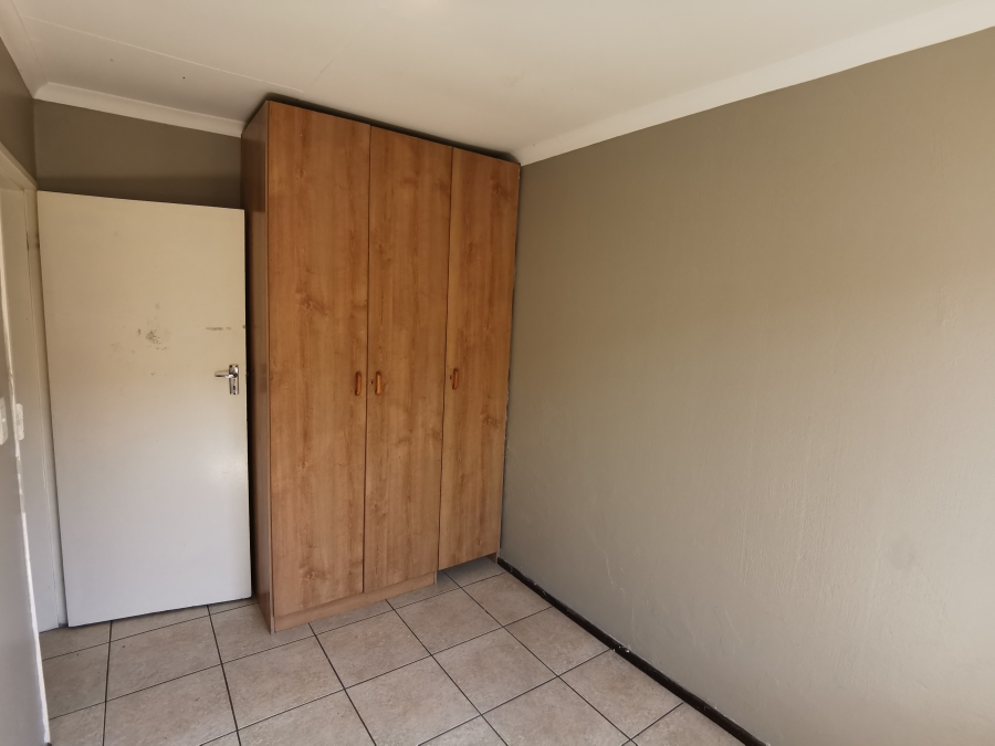 3 Bedroom Property for Sale in Esther Park Gauteng