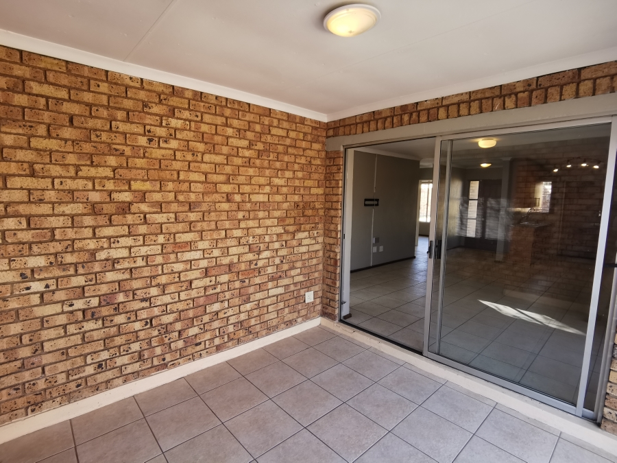 3 Bedroom Property for Sale in Esther Park Gauteng