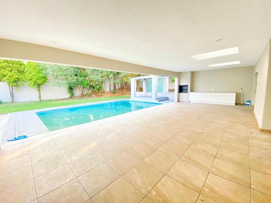 7 Bedroom Property for Sale in Sandown Gauteng