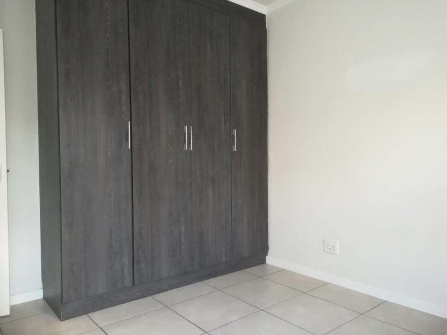 2 Bedroom Property for Sale in Greenstone Hill Gauteng