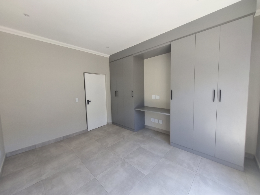 To Let 2 Bedroom Property for Rent in Baileys Muckleneuk Gauteng