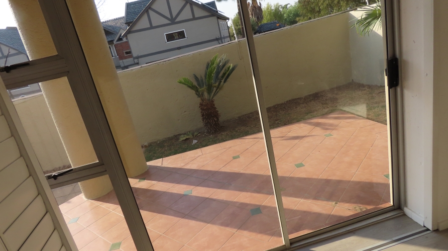 3 Bedroom Property for Sale in Sunninghill Gauteng