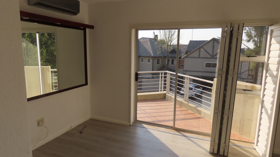 3 Bedroom Property for Sale in Sunninghill Gauteng