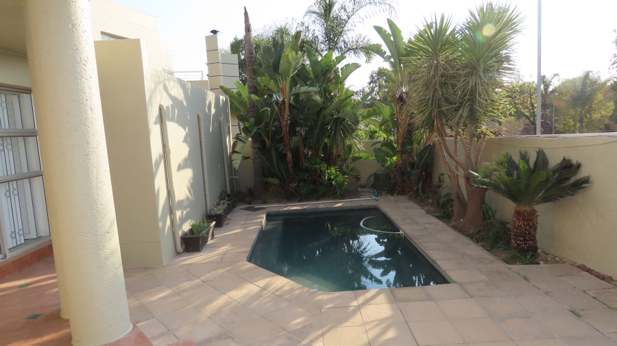 3 Bedroom Property for Sale in Sunninghill Gauteng