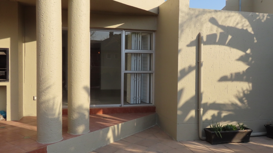 3 Bedroom Property for Sale in Sunninghill Gauteng