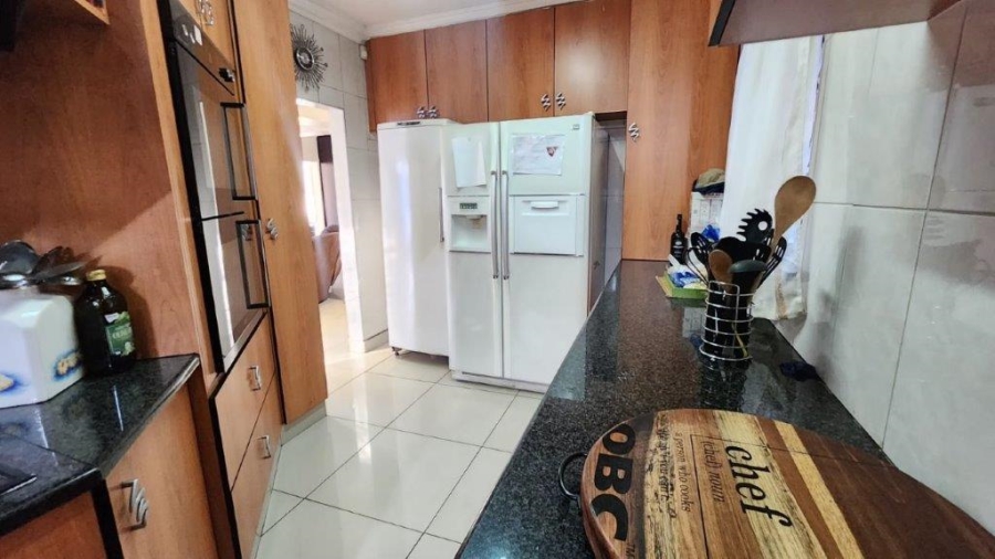 5 Bedroom Property for Sale in Albemarle Gauteng