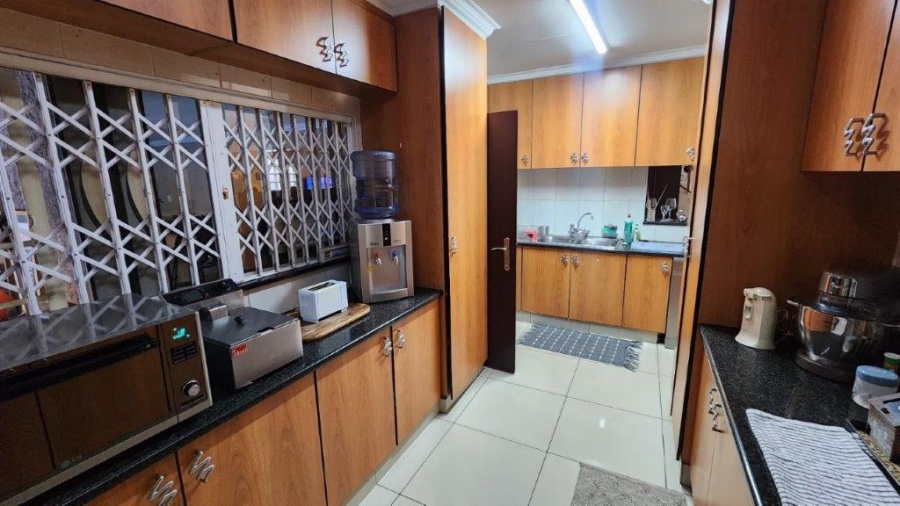 5 Bedroom Property for Sale in Albemarle Gauteng