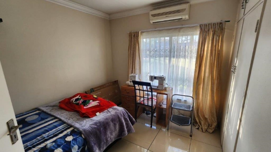 5 Bedroom Property for Sale in Albemarle Gauteng