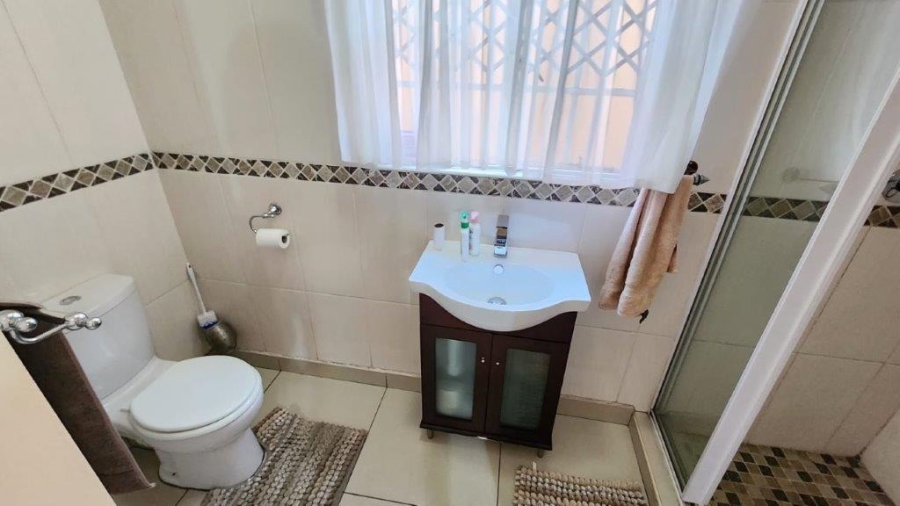 5 Bedroom Property for Sale in Albemarle Gauteng