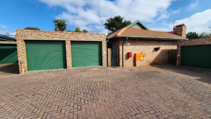 3 Bedroom Property for Sale in Castleview Gauteng