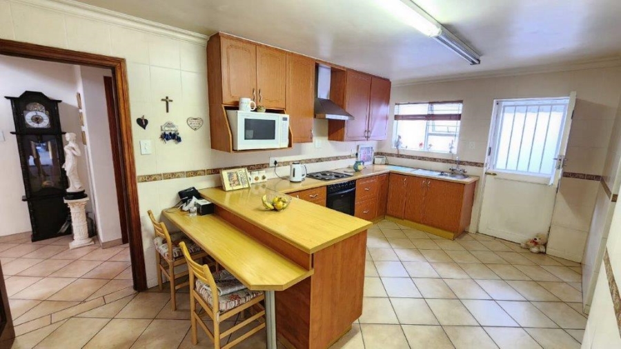 2 Bedroom Property for Sale in New Redruth Gauteng