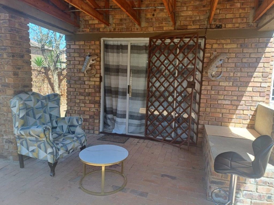 2 Bedroom Property for Sale in Bellairspark Gauteng