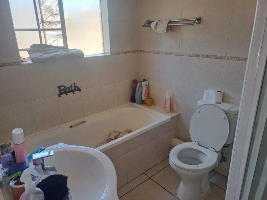 2 Bedroom Property for Sale in Bellairspark Gauteng