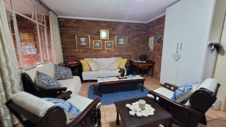 3 Bedroom Property for Sale in Wonderboom Gauteng