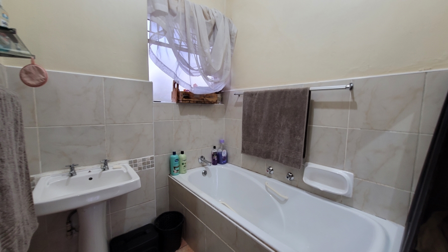 3 Bedroom Property for Sale in Wonderboom Gauteng