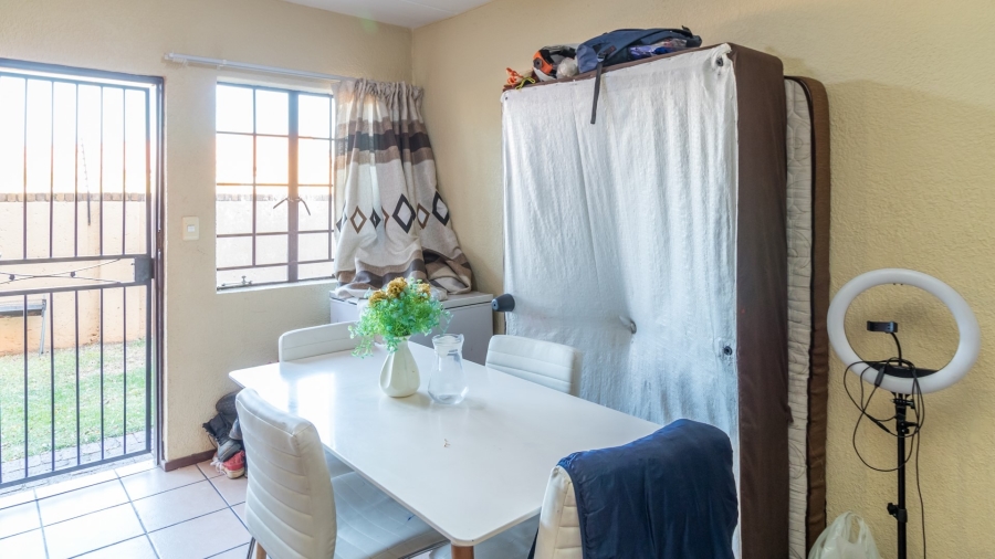 2 Bedroom Property for Sale in Halfway Gardens Gauteng