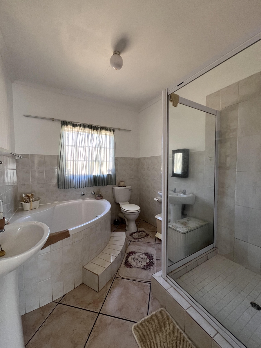 3 Bedroom Property for Sale in Craigavon Gauteng