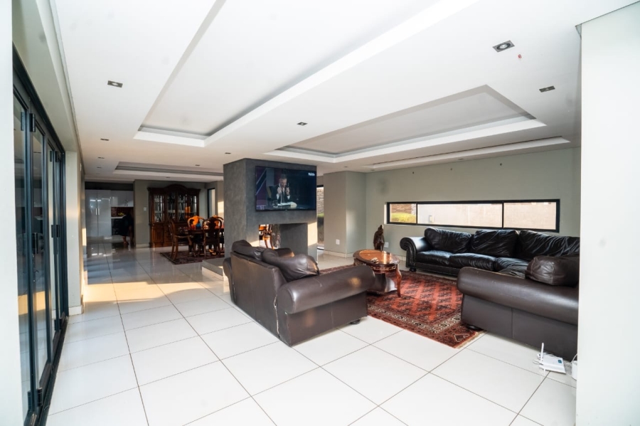 5 Bedroom Property for Sale in Kempton Park Ah Gauteng